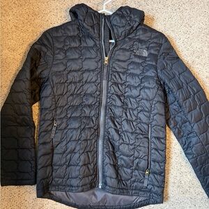 The North Face Kids Charcoal Puffer Jacket